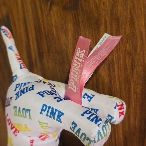 PINK Victoria's Secret PLUSH Love PINK Spellout Logo Excellent condition! - Picture 9 of 9